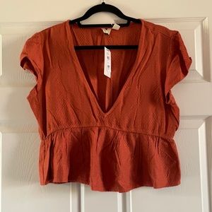 Rosy XL deep V crop shirt